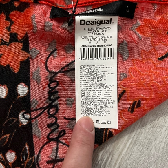 NWT - Desigual Women’s Bird & Forest Landscape Print Square Scarf - Size 48”x48” - Picture 7 of 9